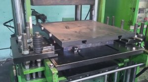 Как работает гидравлический вулканизационный пресс