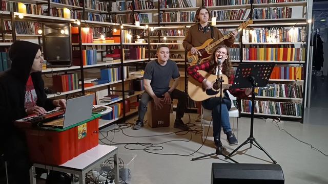 Алина Баязитова 'Я разбиваю зеркала' 20.04.24 20:20 смотреть онлайн