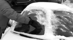 Накидка на лобовое стекло автомобиля от намерзания по