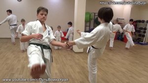 РАСТЯЖКА в каратэ.