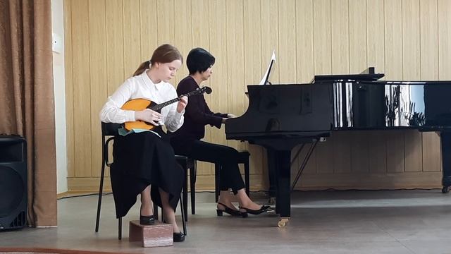 Устинова Екатерина. В. Городовская. Фантазия на две русские народные темы.