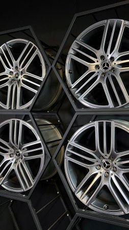 Оригинальные Диски Мercedes-Benz GLS 167 R21