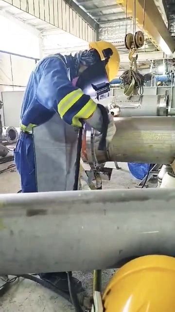 #сварщик #сварка #сваркатруб #рдс #электрод #ручнаясвар смотреть онлайн