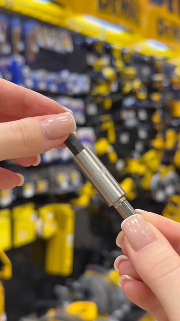 Миниатюрный набор бит Extreme Impact Torsion от DeWalt 32 предмета🤏 смотреть онлайн