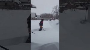 Как работает снегоуборочная лопата | Андрей Лунёв