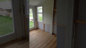 Начались посадки на огороде. Продолжаю ремонт на кухне на даче.
