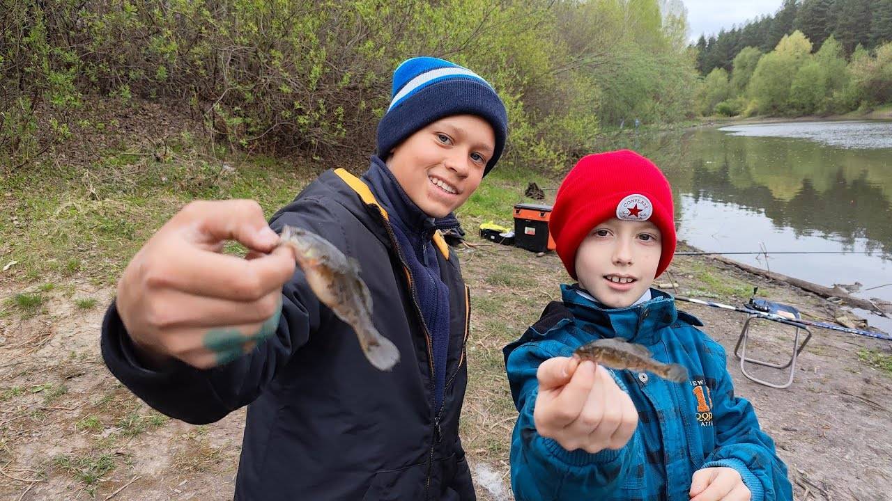 Странный карась. На квадроцикле втроём на рыбалку. смотреть онлайн