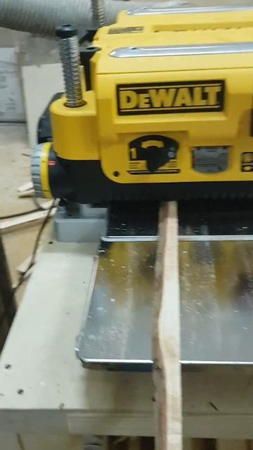 DeWALT DW735 сломался через 30мин🤦🏻♂️ смотреть онлайн