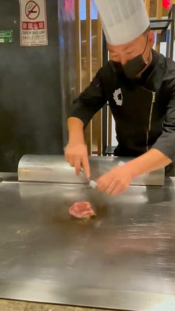 cW67NrpIw54 - Lifestyle Beautiful Train Teppanyaki street food,restaurant,BBQ,Pub street#Short#Short