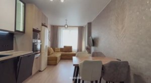 Продаётся квартира в Екатеринбурге, ул. Лучистая, 6