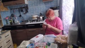 Копаем под картошку и коптим скумбрию