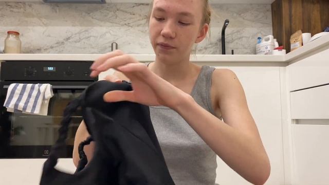 Стала моделью | Школьный альбом смотреть онлайн