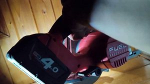 Milwaukee дисковая пила 2730-20 m18