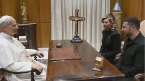 Зеленский привёз в Ватикан икону...