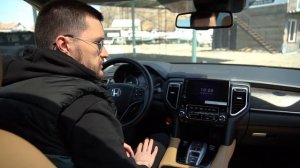 Обзор на Honda UR-V / Комфорт S - класса от Японцев