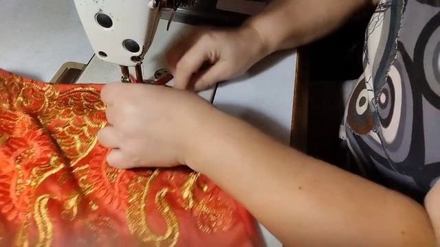 ПЕРЕРОБКА СТАРОГО ОДЯГУ ДЕКОРАТИВНА НАВОЛОЧКА ЗІ СТА?