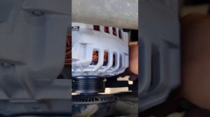 Как снять генератор с двигателя ALZ?Volkswagen Passat B5+. Фольцв?