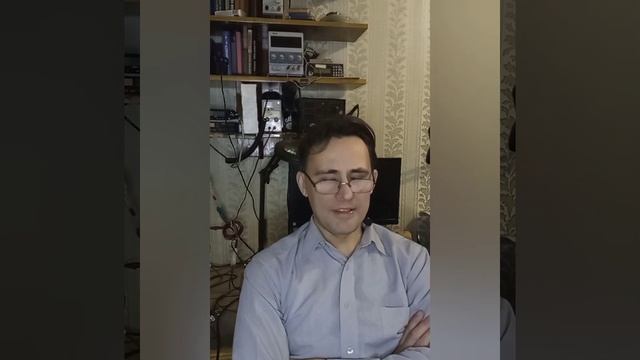 Театр начинается с вешалки, а работа с специалиста по ? смотреть онлайн