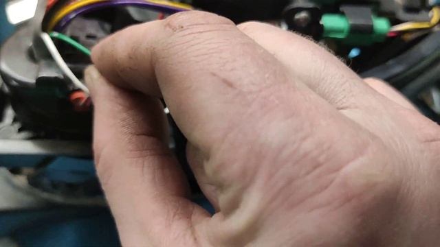 Подогрев зеркал ZE1 смотреть онлайн