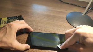 Как наклеить стекло без пыли. ESD anti-static стёкла