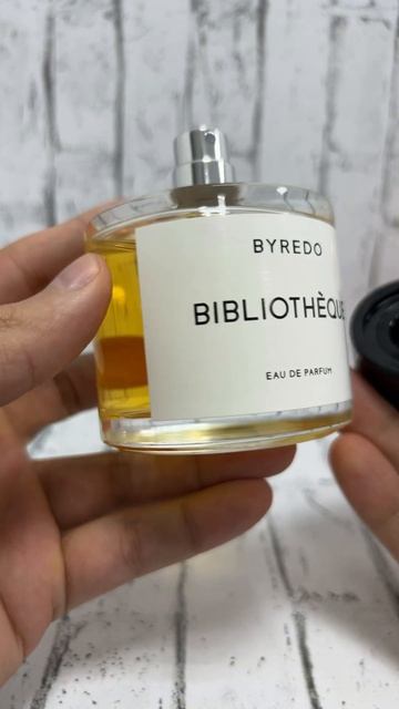 Парфюмерная вода - с ярким шлейфом и ароматом сливы - с? смотреть онлайн