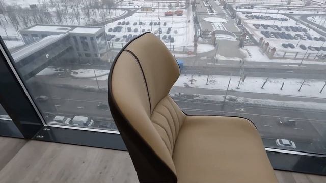 Дизайнерский стул смотреть онлайн