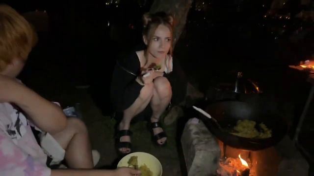 СМЕШНОЙ ВЕЧЕР - Vatarls, Follentass, RudySayuki, MuhanJan смотреть онлайн