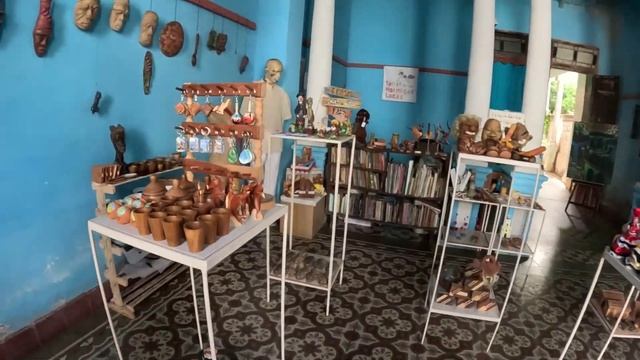 КУБИНСКИЕ ЗАМЕТКИ ПУТЕШЕСТВЕННИКА КАМАГУЭЙ смотреть онлайн