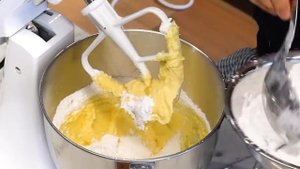 VkusniyDen это рецепт самых нежных шоколадных кексов в вашей жизни!