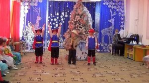 Песня-танец Котов в сапогах на ноговоднем празднике