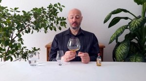 Первое знакомство с премиальным скотчем "Chivas Regal aged 12 years".