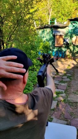 Кто просил пострелять с одной руки?  #bearhunter #арбалет #метатель