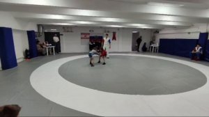 Девочка против мальчика — схватка по самбо