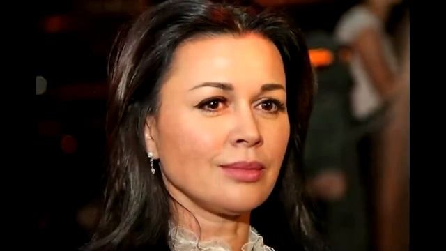 СМИ - УМИРАЮЩАЯ ЗАВОРОТНЮК ОТКАЗАЛАСЬ ЛЕЧИТЬСЯ КАК ФРИСКЕ