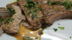 Свиной стейк в индийском стиле