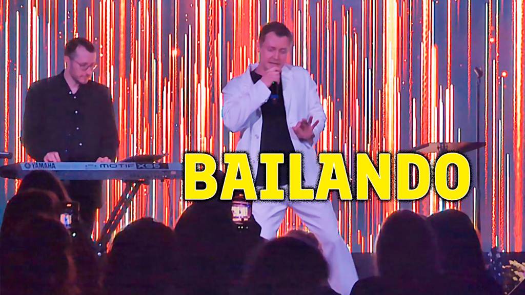 "BAILANDO" Александр Волкодав - GRAND Karaoke Москва 18.05.2025 #enriqueiglesias
