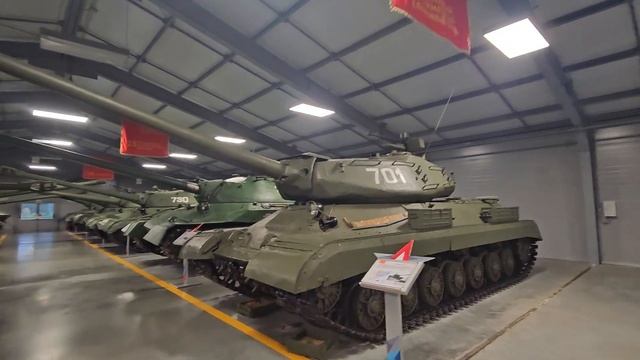 Кубинка. Тяжёлые танки и САУ смотреть онлайн