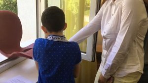 ШОК!!!ВЫКИНУЛИ СТУЛ ИЗ ОКНА!!!!😱