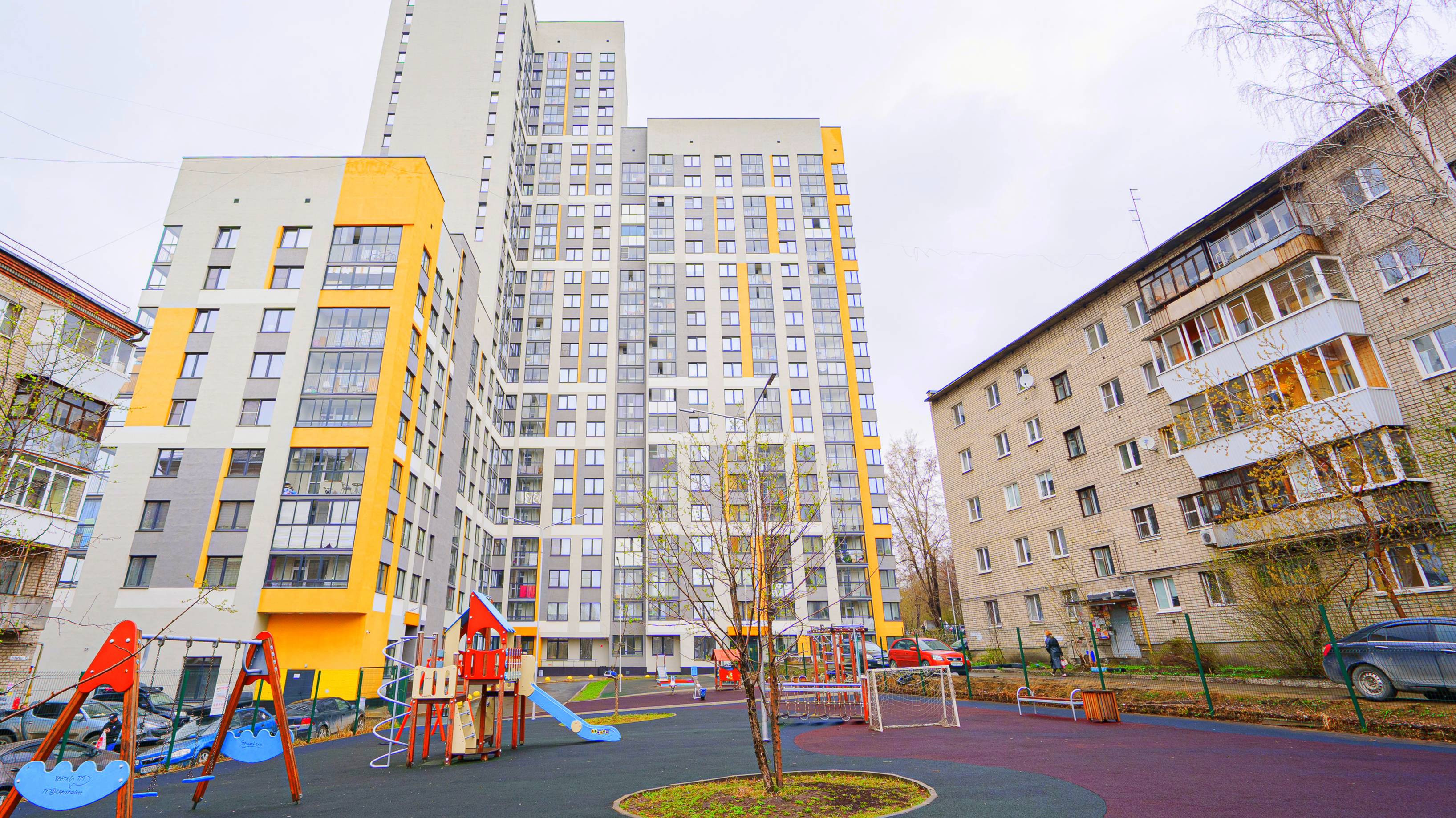 Комфортная ЕвроДвушка в 5 минутах от центра ЖК ЛУЧ, Солнечная 33а смотреть онлайн