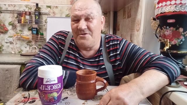 КТО-ТО ЖИВЁТ С АЛКАШАМИ А КТО-ТО С СТАРИКАМИ, КАНАЛ О ЖИЗНИ В СЕЛЕ