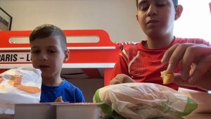 РАСПАКОВКА И ОБЗОР нового Kids Combo🔥Вкусно и точка #вкус?