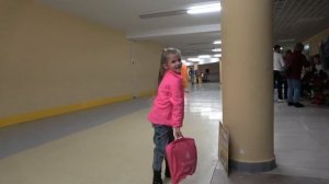 Милана в РАЗВЛЕКАТЕЛЬНОМ Центре для ДЕТЕЙ.Катание на ?