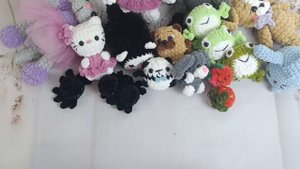 Вязаные игрушки/брелоки амигуруми.Вязание крючком дл?