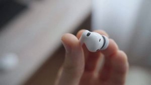 HUAWEI FreeBuds 6i: почти AirPods Pro?