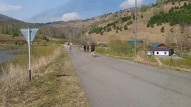 Медовый забег 2022 смотреть онлайн