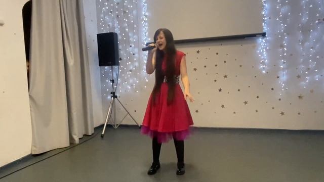 Волшебный джаз (муз. Д.Чуракова, сл. Э.Устинова)  исп. Мария Кузнецова (11 лет)
