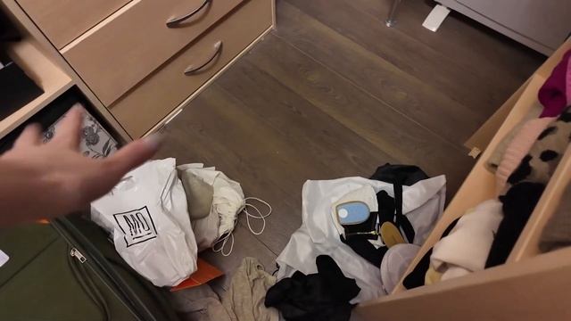 VLOG: покупка подарков на Новый год | распаковка посылок смотреть онлайн