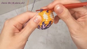 Вязаные бомбончики -  Жаккард крючком / Crochet pompom - Tapestry cr