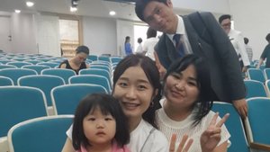 3 фразы на корейском_ 1. привет 2. как дела? 3. Пока.  фразы на "ты"