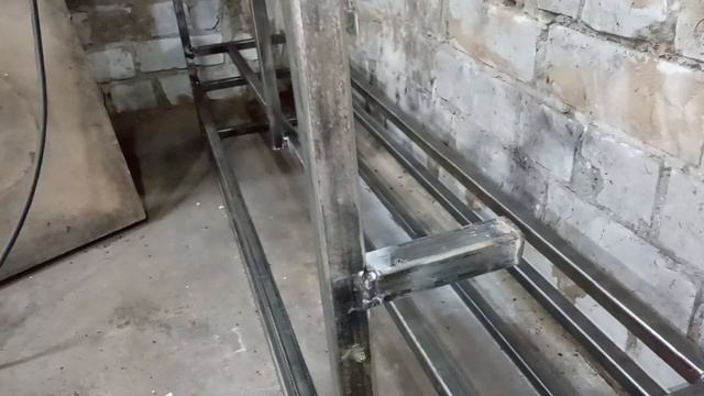 Небольшое продвижение в обустройстве шкафа. смотреть онлайн